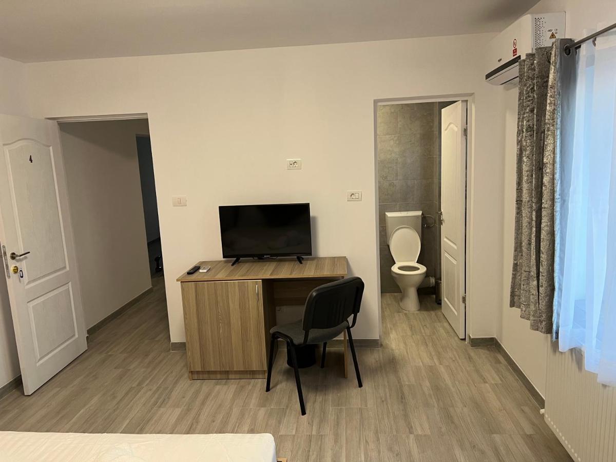 Vila Palade Корбу Екстериор снимка