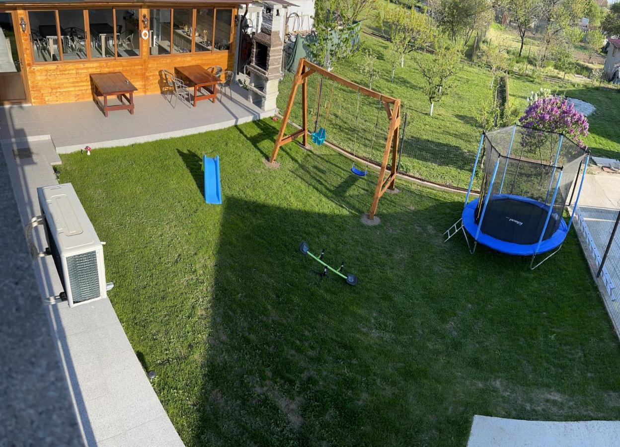 Vila Palade Корбу Екстериор снимка
